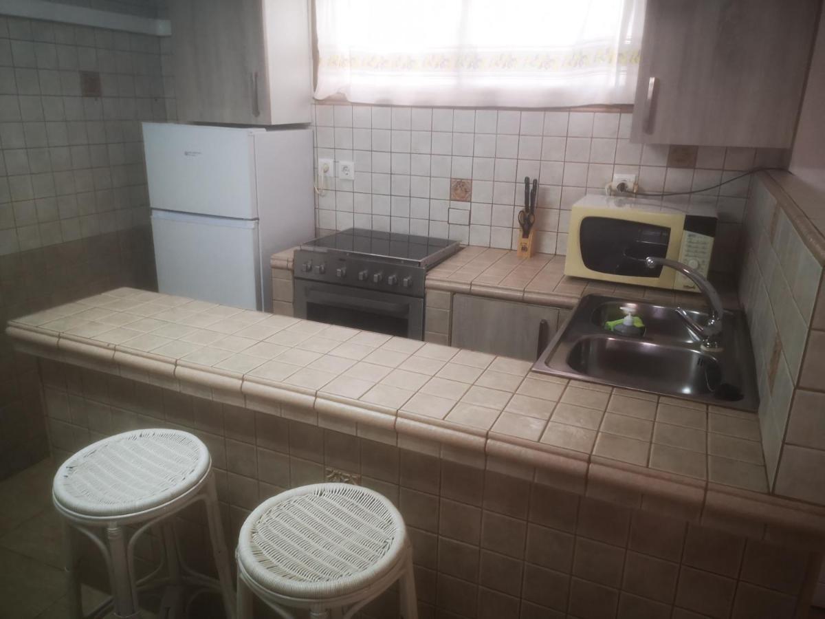 דירות סן פדרו דל פינטר Piso Entero En Semi Sotano Con Piscina Salina Privada מראה חיצוני תמונה